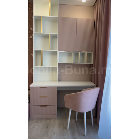 Masa de scris pentru copii 